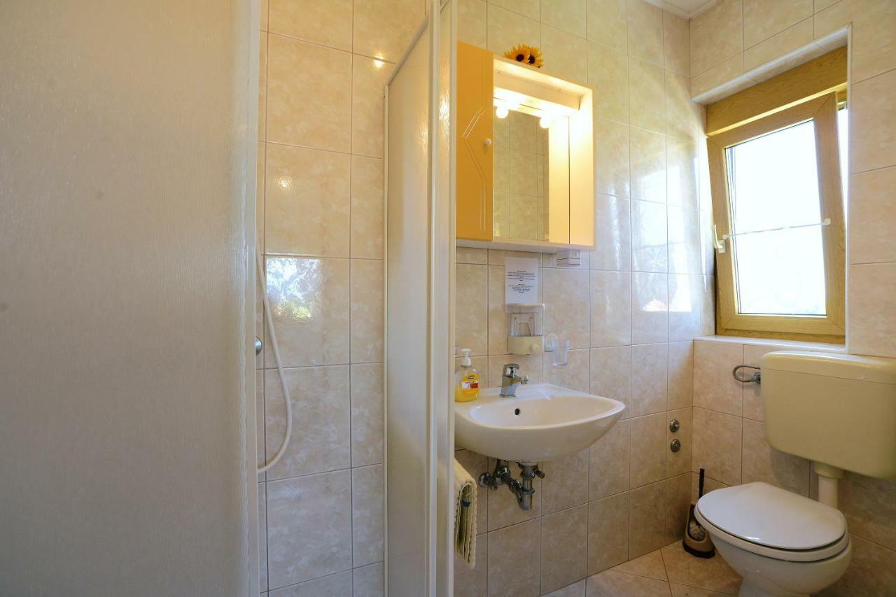 Ferienhaus Tomic Nedeščina Εξωτερικό φωτογραφία