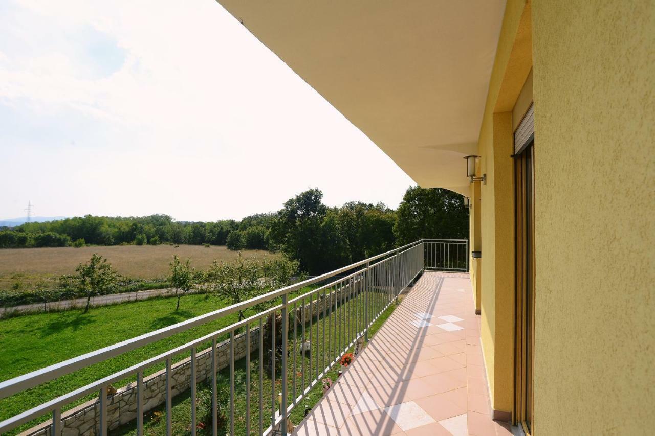 Ferienhaus Tomic Nedeščina Εξωτερικό φωτογραφία