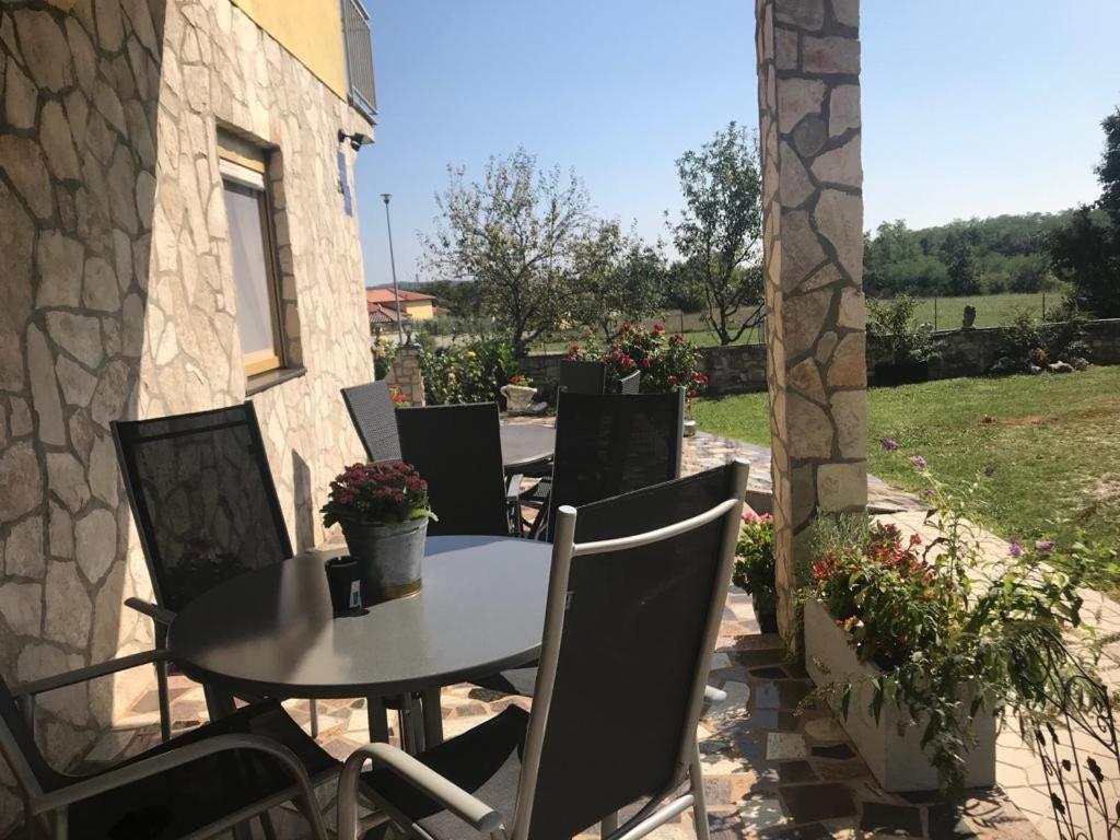 Ferienhaus Tomic Nedeščina Εξωτερικό φωτογραφία